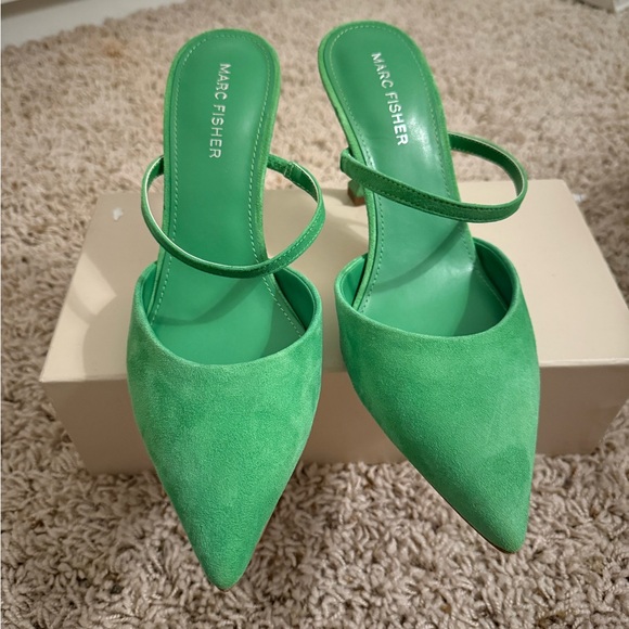 Marc Fisher Hadais Mule Heel - Picture 7 of 8